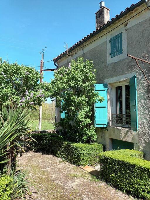 Charmant Studio Avec Jardin A La Campagne Sur Le Chemin De Saint Jacques De Compostelle Apartment Lauzerte Ngoại thất bức ảnh